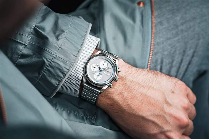 富通推出世界上第一款經過太空測試的腕表——Stratoliner Chronograph-復刻表