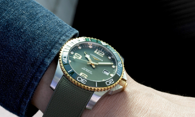 秒變型男的三步驟:浪琴表深海征服者Two-tone雙色款-復刻表