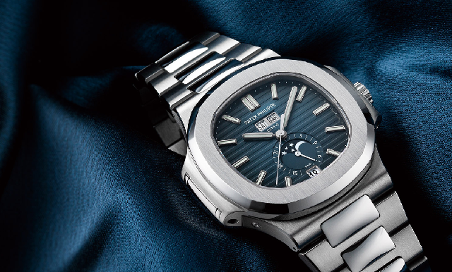 必買經(jīng)典30款- 百達(dá)翡麗Nautilus 5726/1A-014-復(fù)刻表