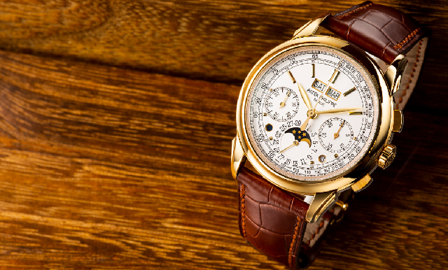 貴金屬家族全員到齊｜百達(dá)翡麗5270J-001萬年歷計(jì)時(shí)碼表-復(fù)刻表