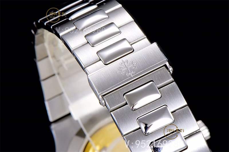 GR廠百達翡麗鸚鵡螺5726年歷復刻表做工怎么樣-復刻表