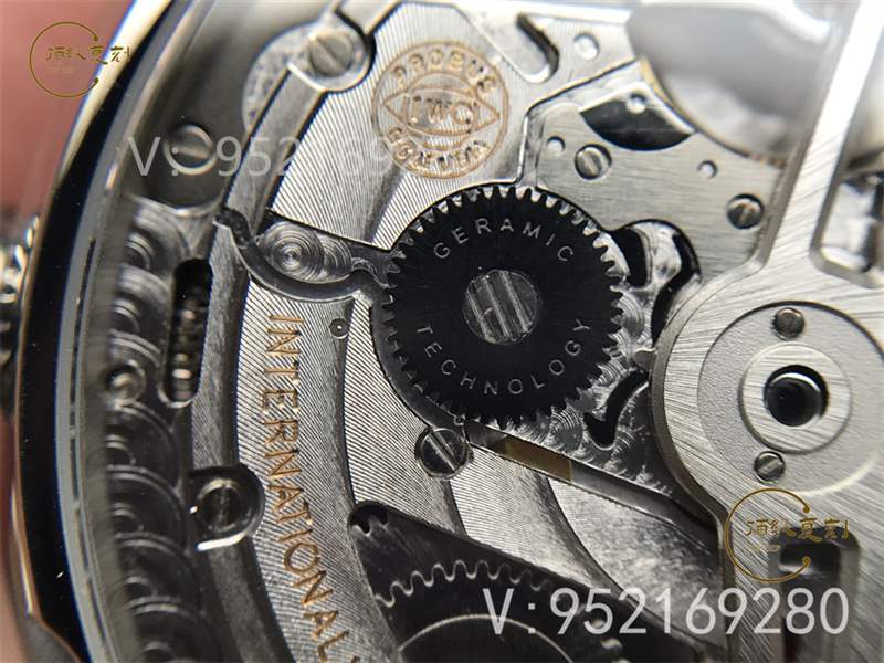 ZF廠葡七v5版-ZF廠萬國葡七v5版復(fù)刻表對比正品怎么樣-復(fù)刻表