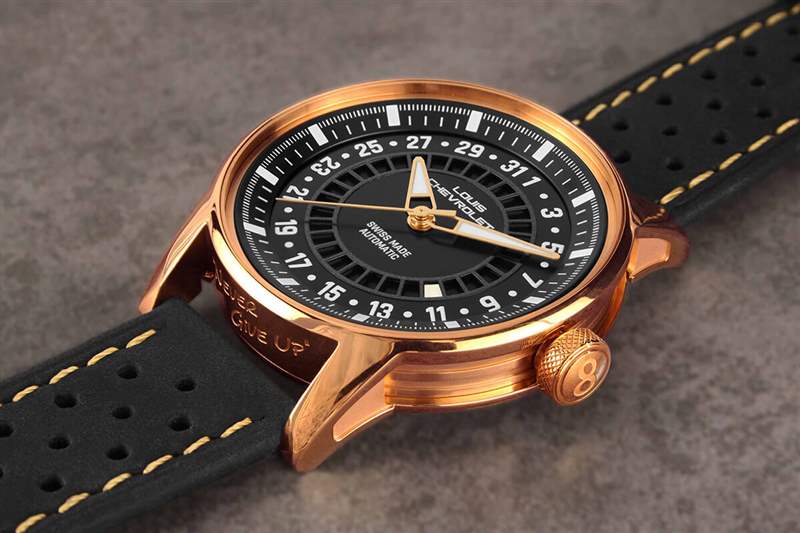 路易斯Chevrolet Frontenac飛行日期腕表Frontenac LC9-復刻表