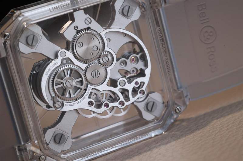 BELL & ROSS BR 01 Cyber Skull Sapphire-復刻表