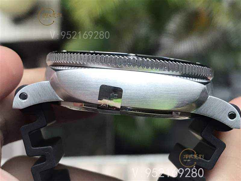 VS廠(chǎng)42mm沛納海683復(fù)刻表評(píng)測(cè)-VS廠(chǎng)pam683拒絕一眼假-復(fù)刻表