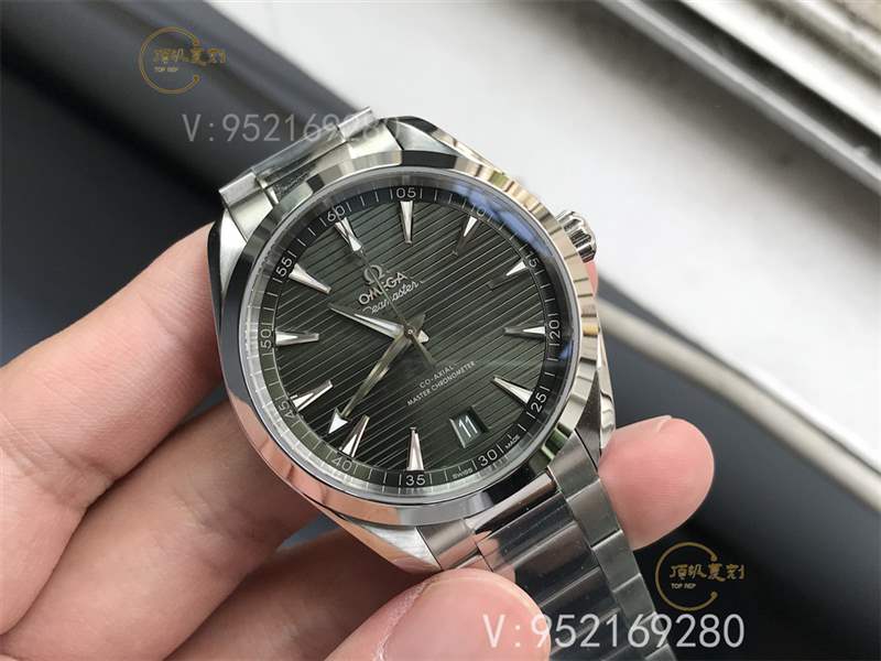 VS廠海馬150-揭秘VS廠歐米茄海馬150復(fù)刻表和正品對(duì)比區(qū)別大嗎-復(fù)刻表
