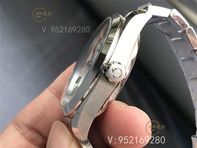 VS廠(chǎng)歐米茄海馬150柚木盤(pán)復(fù)刻表8900機(jī)芯的六大優(yōu)點(diǎn)-復(fù)刻表