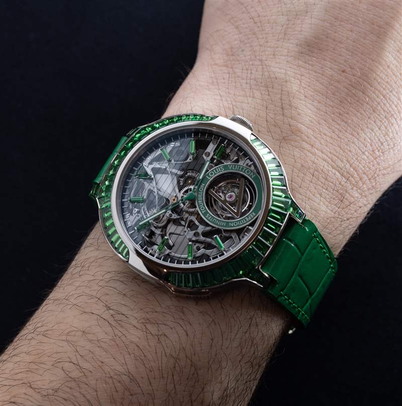 動(dòng)手操作：路易威登航海者三問飛行陀飛輪腕表-復(fù)刻表