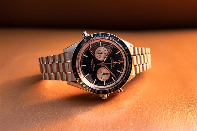 歐米茄計時碼表，一對極其復雜的響亮計時碼表-復刻表