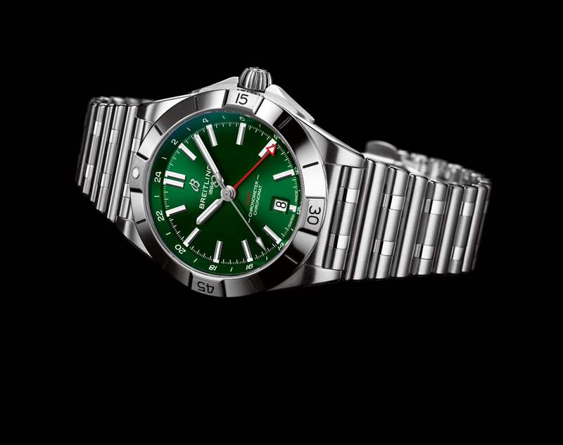 Breitling航空經(jīng)典Navitimer70周年聯(lián)乘國泰GMT腕表限量200枚-復刻表