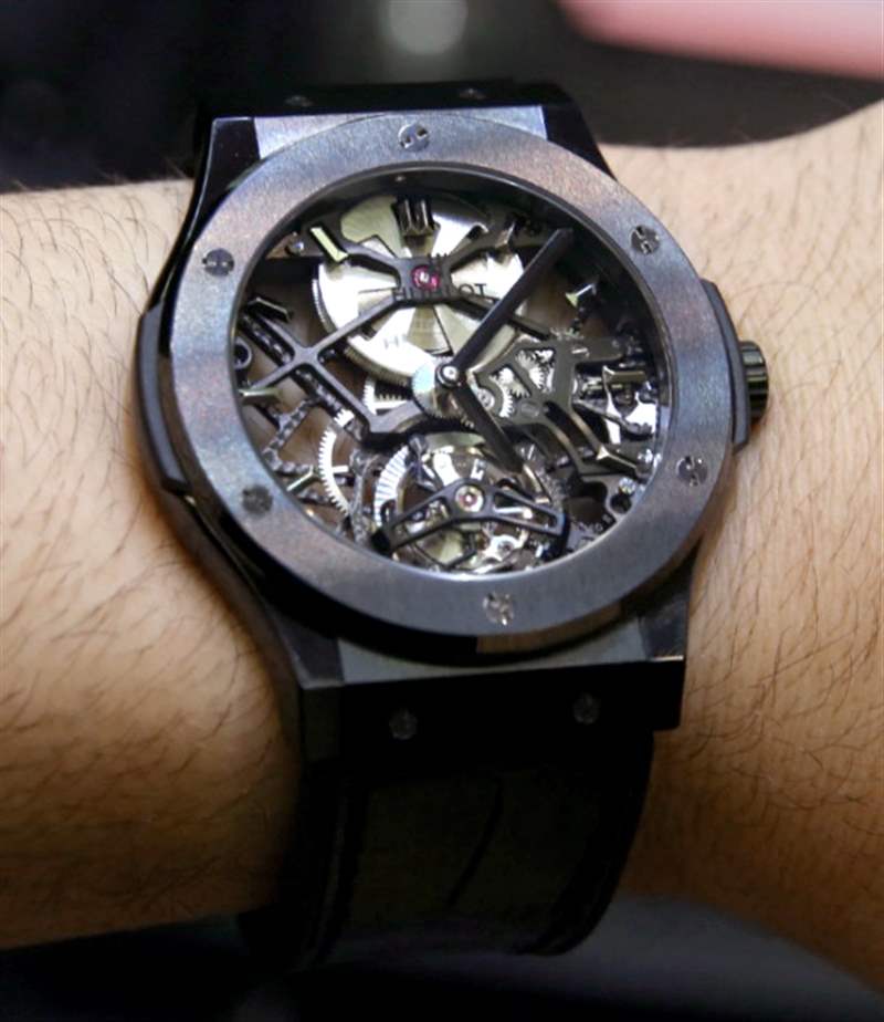 宇舶(Hublot)經(jīng)典融合鏤空陀飛輪45毫米手表動(dòng)手實(shí)踐-復(fù)刻表