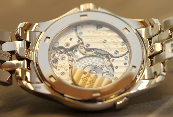 百達(dá)翡麗5130G (5130/1G)手鏈腕表上手體驗-復(fù)刻表