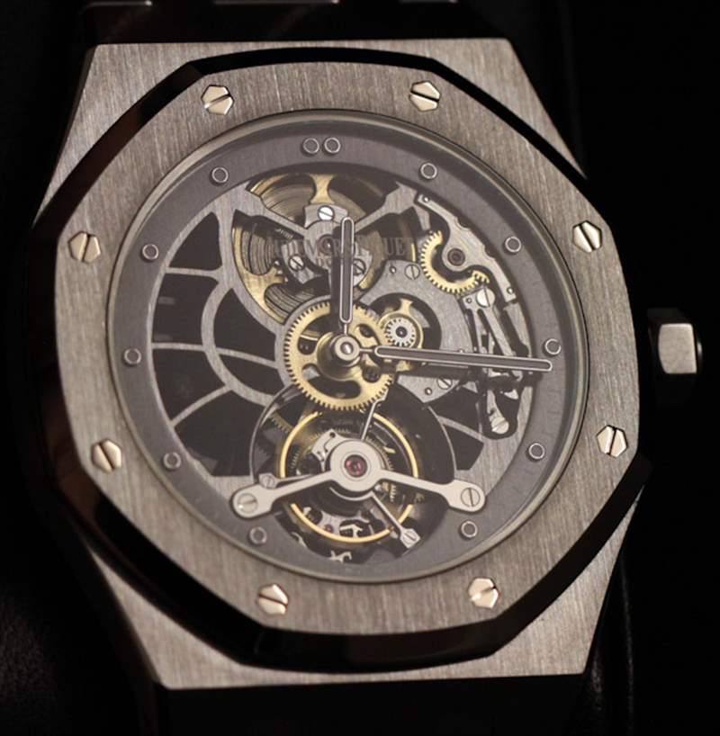 愛(ài)彼鏤空超薄皇家橡樹(shù)腕表動(dòng)手實(shí)踐-復(fù)刻表