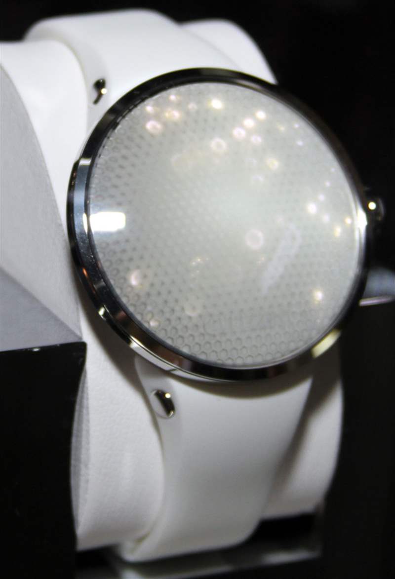 西鐵城Eco-Drive Nova概念手表-復刻表