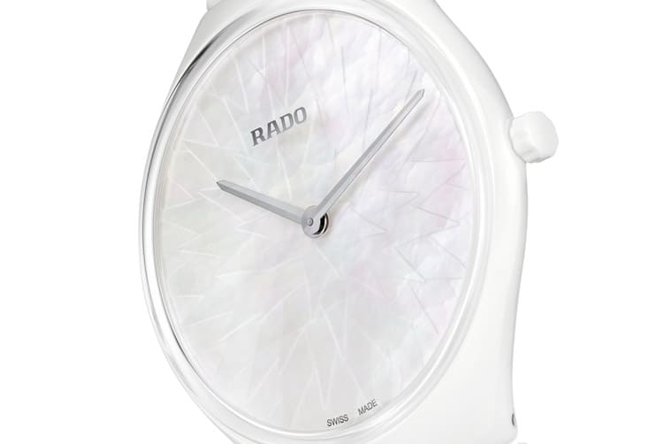 雷達(dá)表真我超薄世界花園合作款再推出三款面盤花紋來自瀕危植物的創(chuàng)意聯(lián)名表-復(fù)刻表