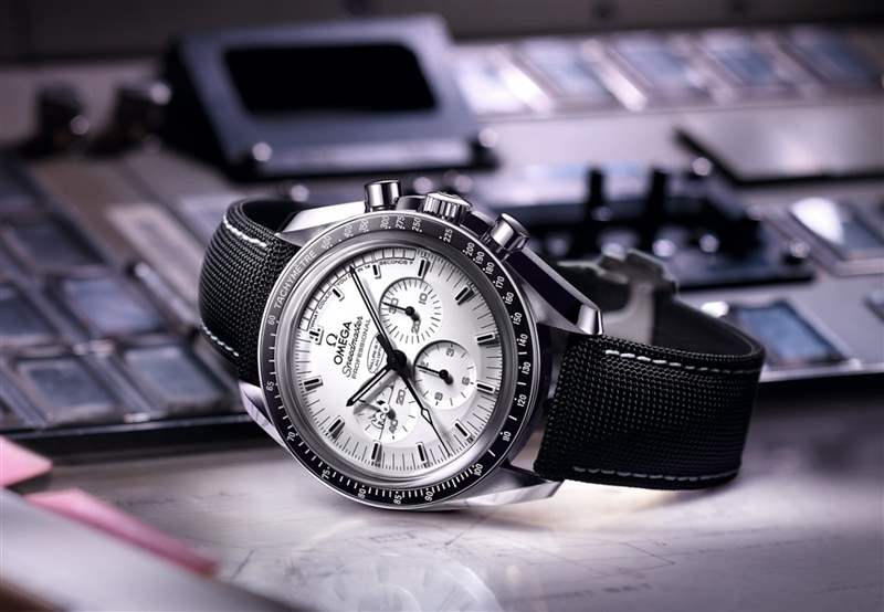 OMEGA｜第2代超霸史努比登月手表最新行情限量1970只升幅達(dá)450%-復(fù)刻表