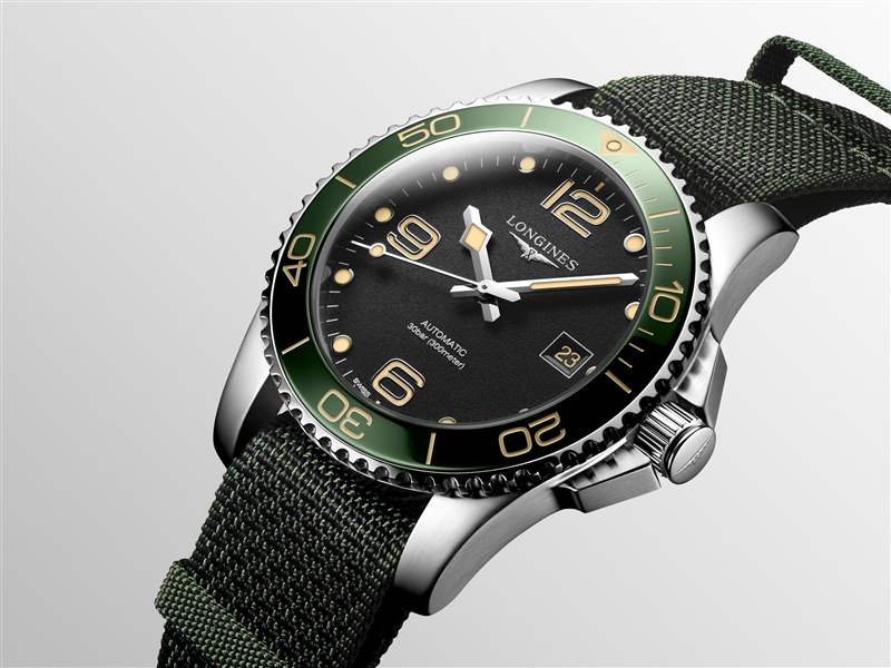『新表』浪琴推出HydroConquest 41mm潛水腕表新作：綠色表圈+黑色表盤(pán)-復(fù)刻表