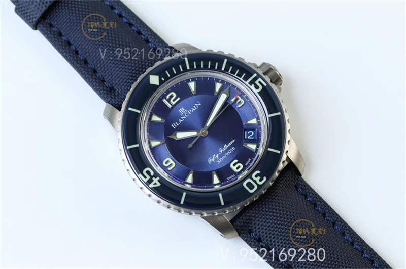 六萬(wàn)八預(yù)算買(mǎi)積家好還是伯爵好(哪個(gè)更高端)-復(fù)刻表