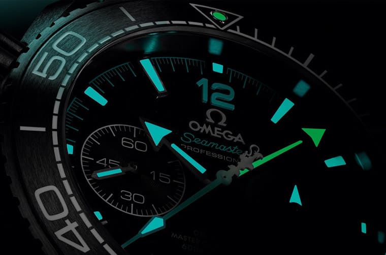 歐米茄以海馬Planet Ocean計時碼表為基礎創作最新阿聯酋航空紐西蘭ETNZ船隊聯名表-復刻表