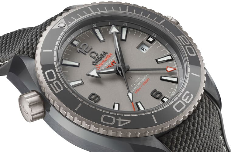 歐米茄Planet Ocean潛水表出灰色陶瓷版本新成分比鋯陶瓷輕兩倍-復(fù)刻表