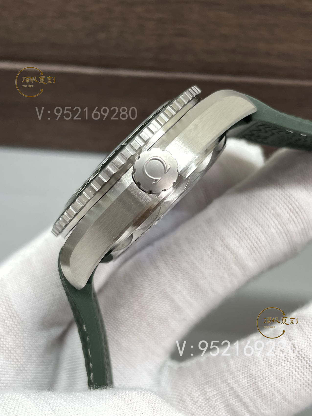 VS廠歐米茄新品海馬600m系列手表綠圈磨砂盤,型號215.32.44.21.06.001-復刻表