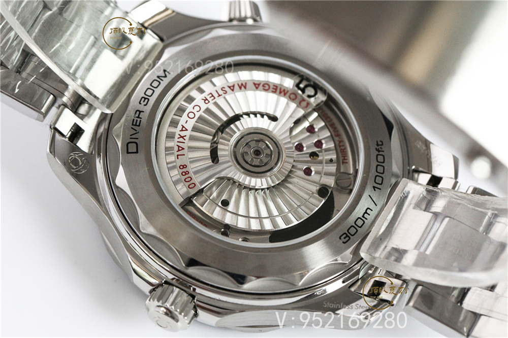 VS廠歐米茄海馬300復(fù)刻8800機芯如何,是一體機嗎-復(fù)刻表